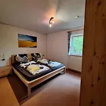 Gemuetliche 3-zimmer-wohnung Mit Kupfertalblick Appartement Forchtenberg