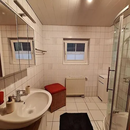 Gemuetliche 3-Zimmer-Wohnung Mit Kupfertalblick Apartamento *